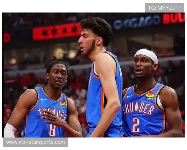 雷霆进攻端火力凶猛，但防守漏洞巨大，雷霆打法