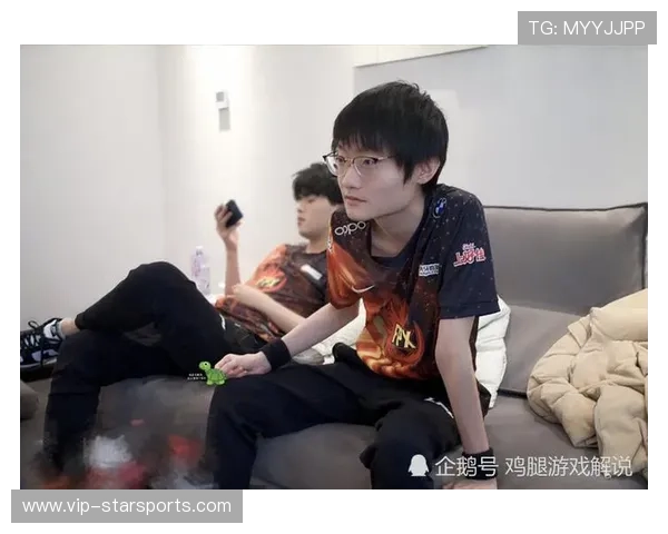 解析[选手名]的杰斯： WASD模式下的切换形态，这连招流畅得像拍电影拍电影